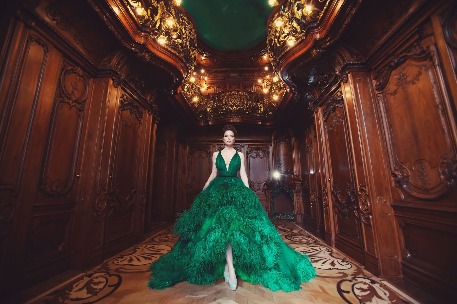 floor overrun academic Pantofii potriviți pentru o rochie verde: Idei de ținute casual și elegante  | Blog epantofi.ro
